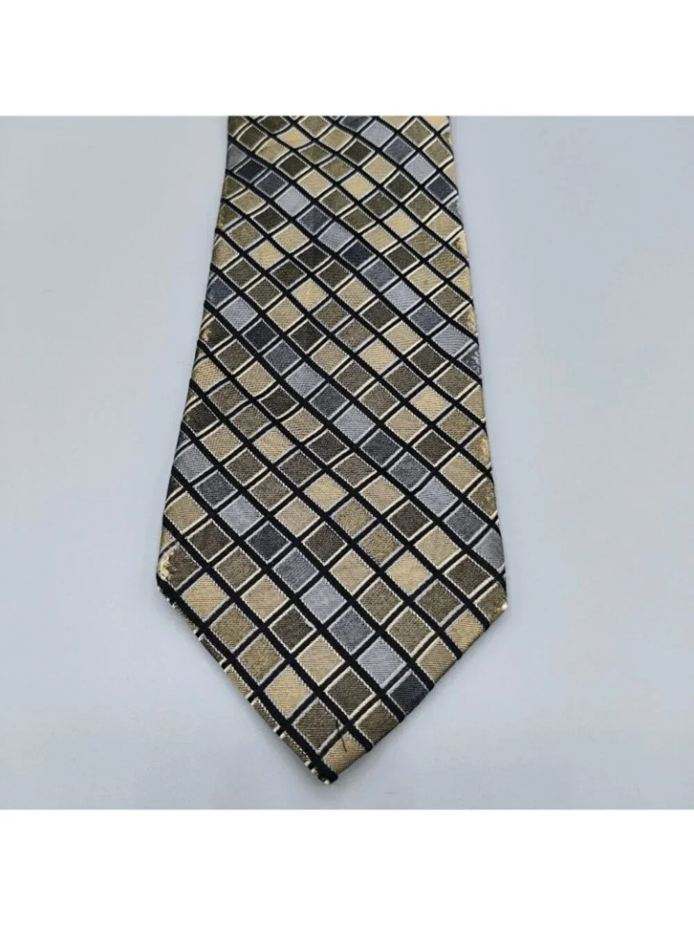 Perry Ellis Portfolio Mens Geometric Checkered Silk Tie (Fair/Good Condition)